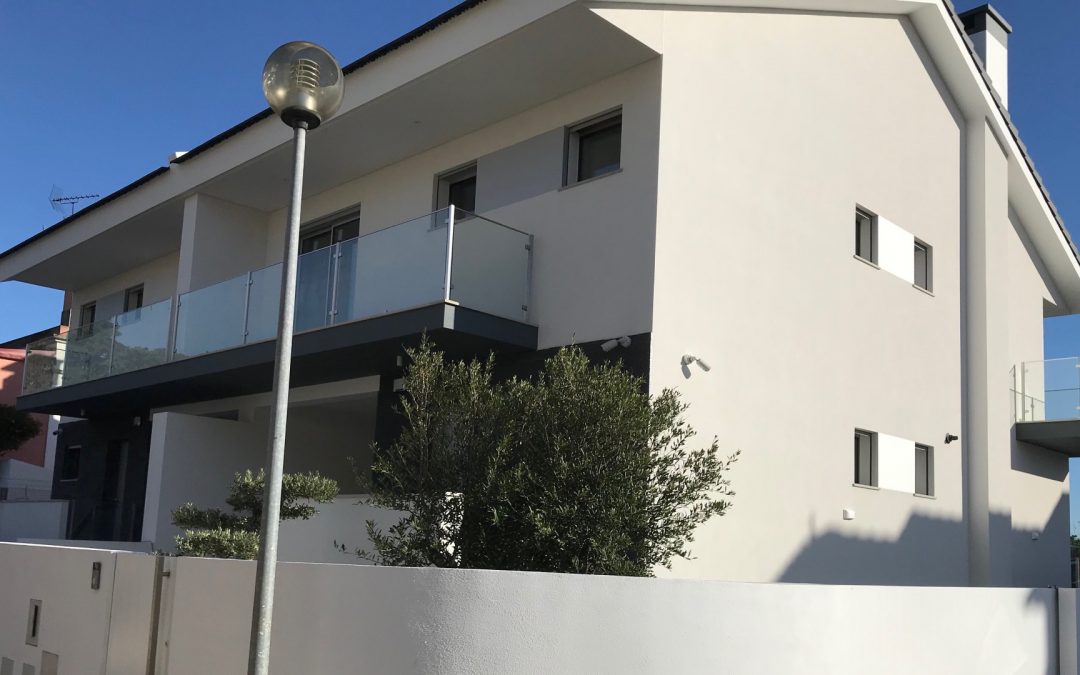 Três Moradias unifamiliares, Oeiras